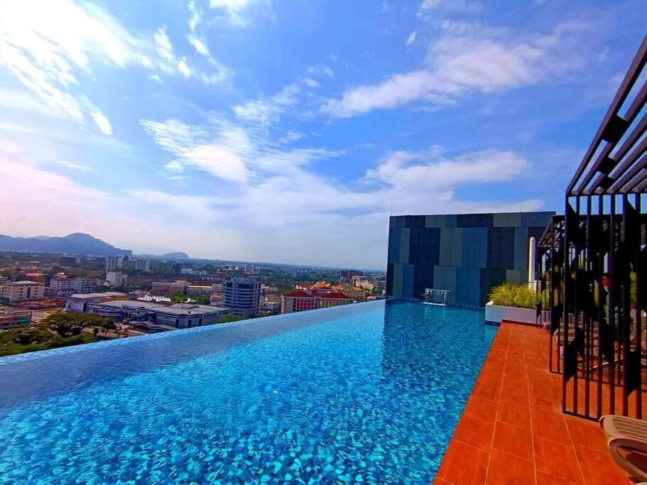 The Horizon Ipoh Dual L13A By Grab A Stay Zewnętrze zdjęcie